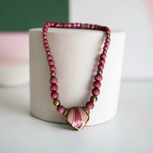 Napier stamped collectible necklace. Vintage. Excellent condition.